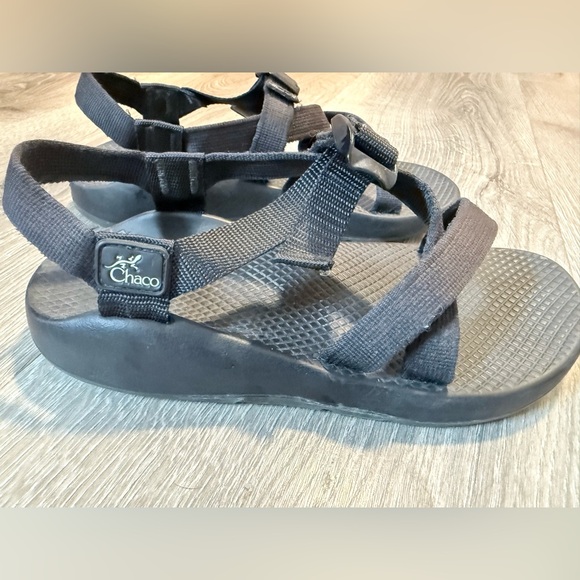 Chaco Black Athletic Sandals size 8 - Picture 2 of 7